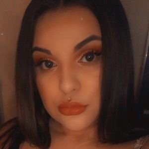 Meet your Posher, Moneta